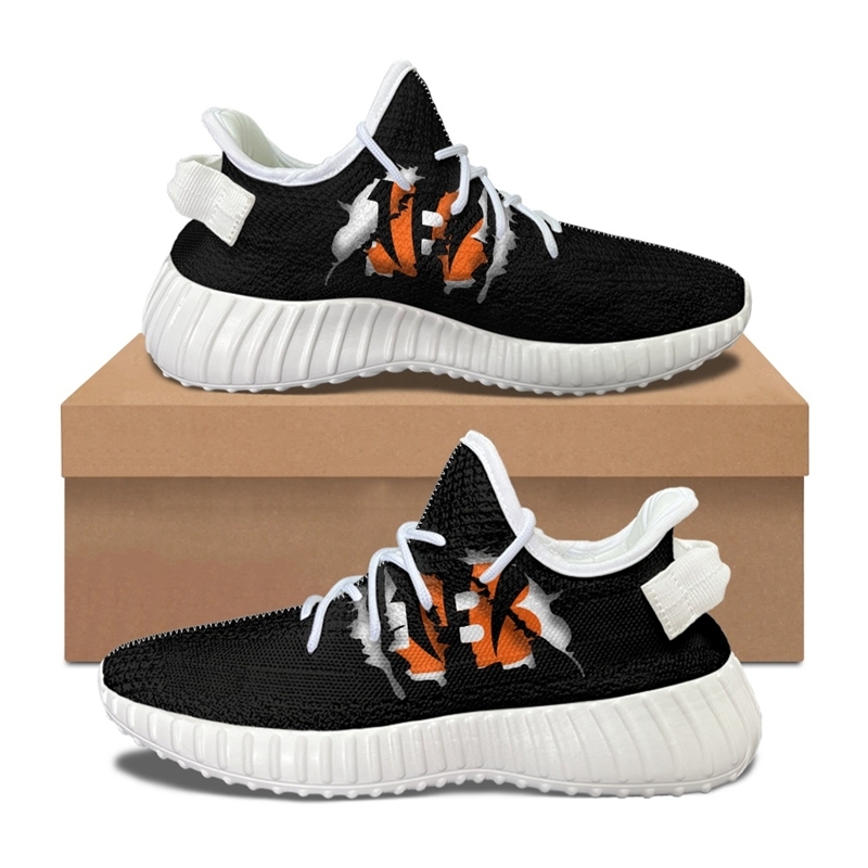 Customize Cincinnati Bengals Fans Sports Shoes Full Printed Yeezy Style Unisex Sneakers RW-48927-62264WK6W